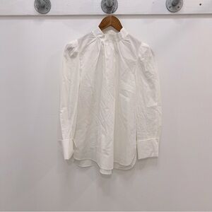 Hm Long sleeved white flat collar with white tie sleeves